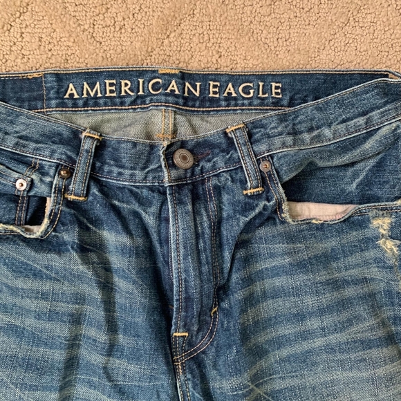American Eagle Mens Low Rise Boot Cut Jean - Picture 3 of 5